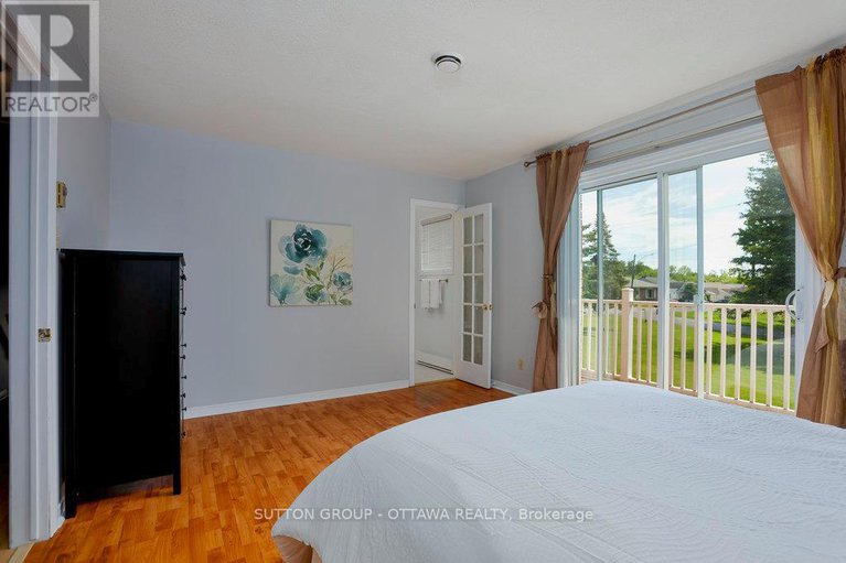 28548965/223-des-outaouais-street/town-of-rockland/clarence-rockland/ontario/K4K1G2_23