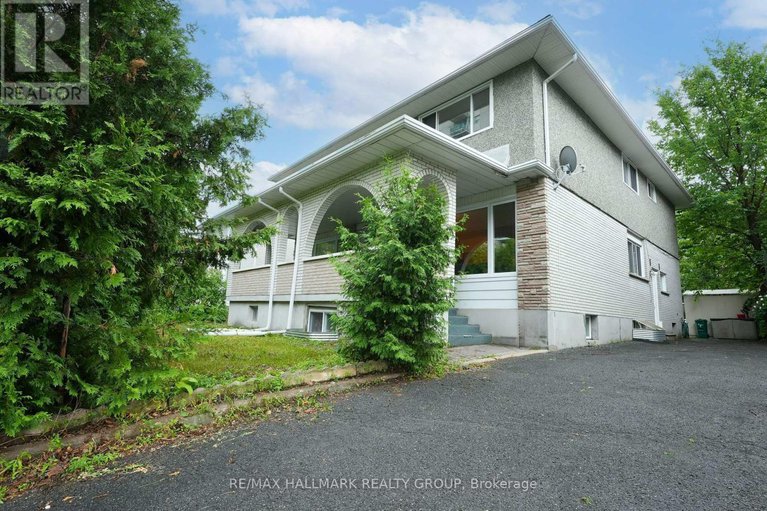 28984523/2666-regina-street/britannia/ottawa/ontario/K2B6X8_1