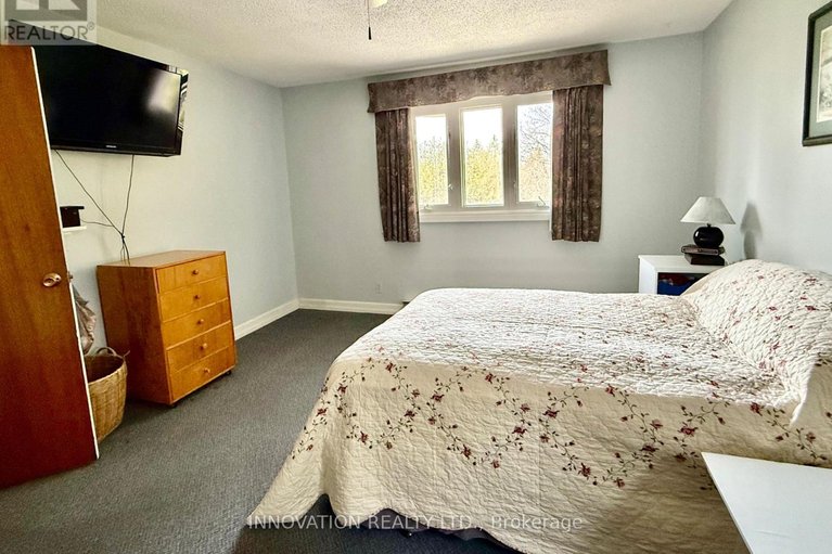 29680278/2960-harbison-road/rideau-twp-south-to-roger-stevens-drive/ottawa/ontario/K0A2Z0_28