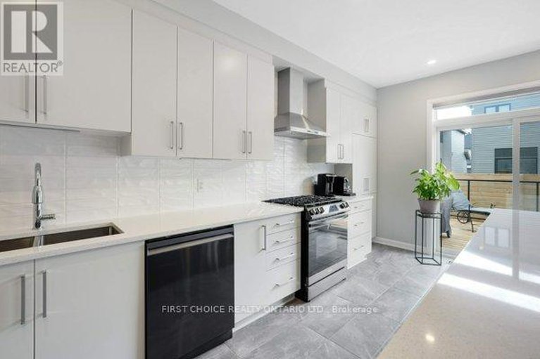 29281420/605-ribbon-street/mahogany-community/ottawa/ontario/K4M0M8_13