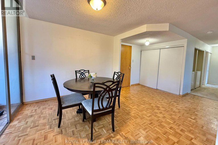 29349076/102-2760-carousel-crescent/emerald-woodssawmill-creek/ottawa/ontario/K1T2N4_5