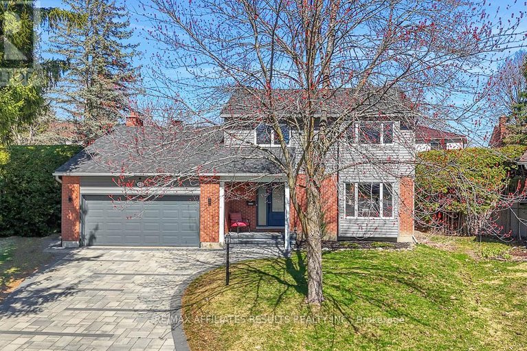 29657877/13-redfox-place/bridlewood/ottawa/ontario/K2M1C8_1