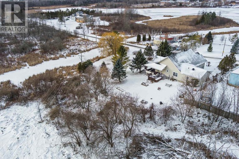 29201354/20306-lochiel-street-w/alexandria/north-glengarry/ontario/K0C1A0_47