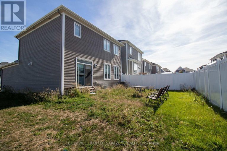 28909452/213-meynell-road/goulbourn-twp-from-franktown-rdsouth-to-rideau/ottawa/ontario/K0A2Z0_36