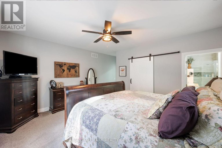 28373662/691-ebbs-bay-road/drummond-n-elmsley-drummond-twp/drummondnorth-elmsley/ontario/K7C0C5_14