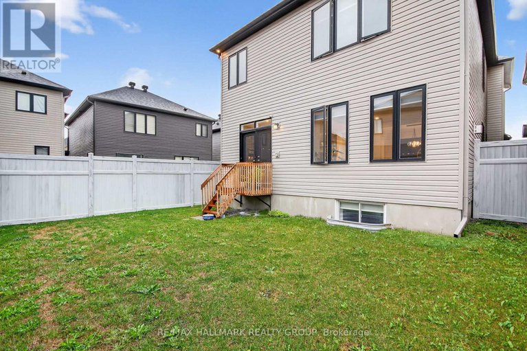 28901947/720-cappamore-drive/half-moon-bay/ottawa/ontario/K2J6W3_48