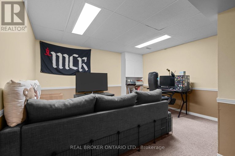 28963282/618-tourelle-drive/fallingbrookgardenway-south/ottawa/ontario/K4A3H4_31