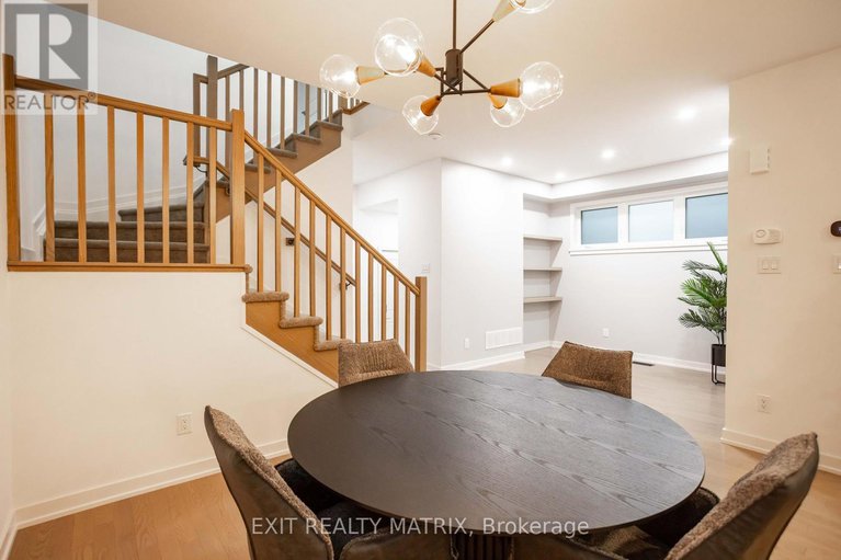 29159209/6487-renaud-road/mer-bleuebradley-estatesanderson-park/ottawa/ontario/K1W0R8_10