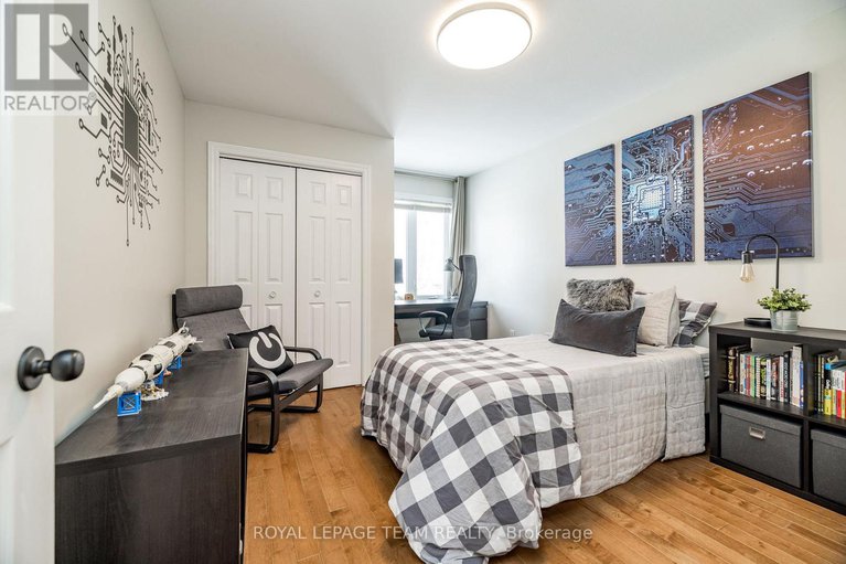 29317339/5830-wood-duck-drive/osgoode-twp-north-of-reg-rd-6/ottawa/ontario/K0A2W0_25