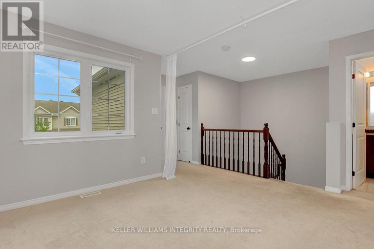 28282504/865-kennacraig-private/stonebridge/ottawa/ontario/K2J5T6_22