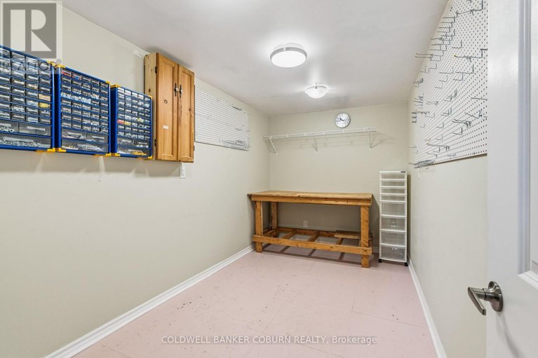 29658105/213-oxford-street-w/kemptville/north-grenville/ontario/K0G1J0_30