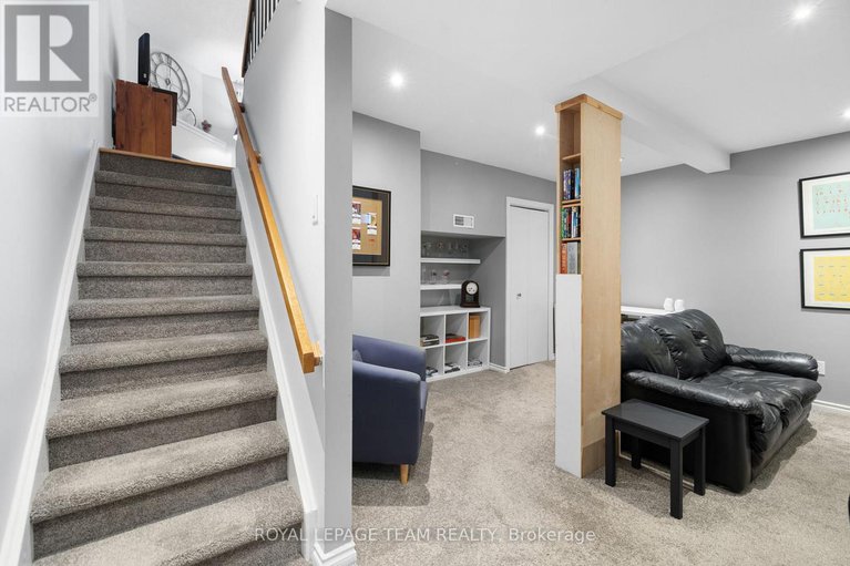 29371712/35-malvern-drive/pheasant-run/ottawa/ontario/K2J1M8_23