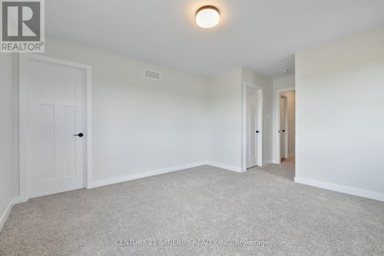 28644848/17-helen-street/north-stormont-finch-twp/north-stormont/ontario/K0A1R0_30