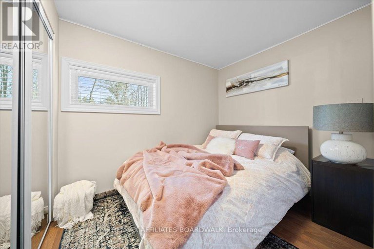 28310182/191-macmillan-lane/constance-bay/ottawa/ontario/K0A3M0_9