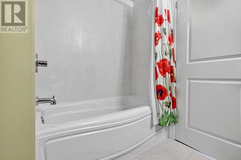 28674722/1509-90-landry-street/vanier/ottawa/ontario/K1L0A9_16