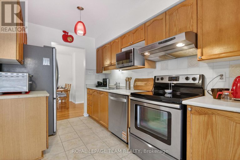 29445574/48-jackman-terrace/katimavik/ottawa/ontario/K2L4E1_48