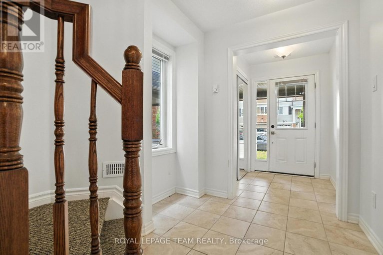 28607795/495-coldwater-crescent/emerald-meadowstrailwest/ottawa/ontario/K2M0J4_3