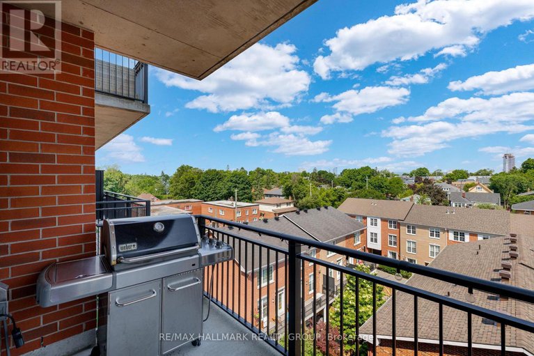 28485623/604-327-breezehill-avenue-s/west-centre-town/ottawa/ontario/K1Y1R6_19