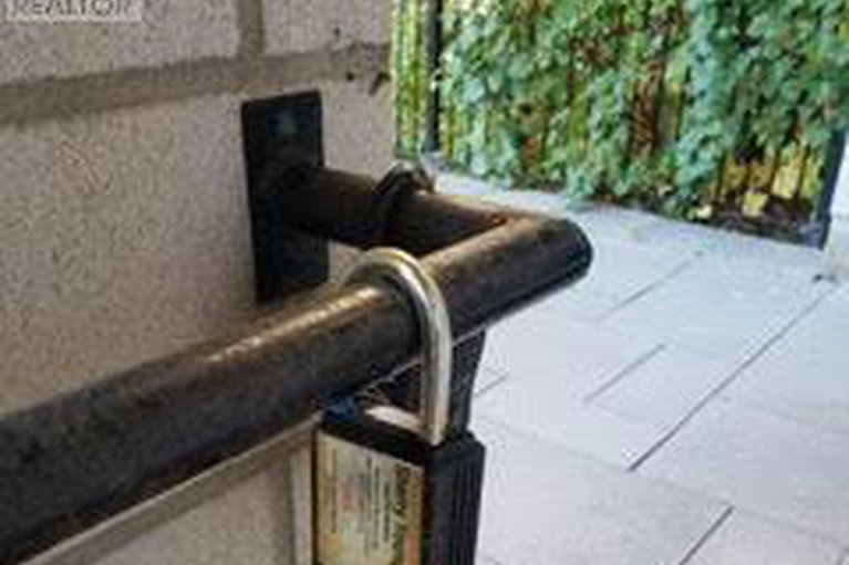 29412064/218-2785-baseline-road/redwood-park/ottawa/ontario/K2H0B7_16