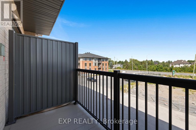 29300165/1005-silhouette-private/cedargrovefraserdale/ottawa/ontario/K2J4S3_28