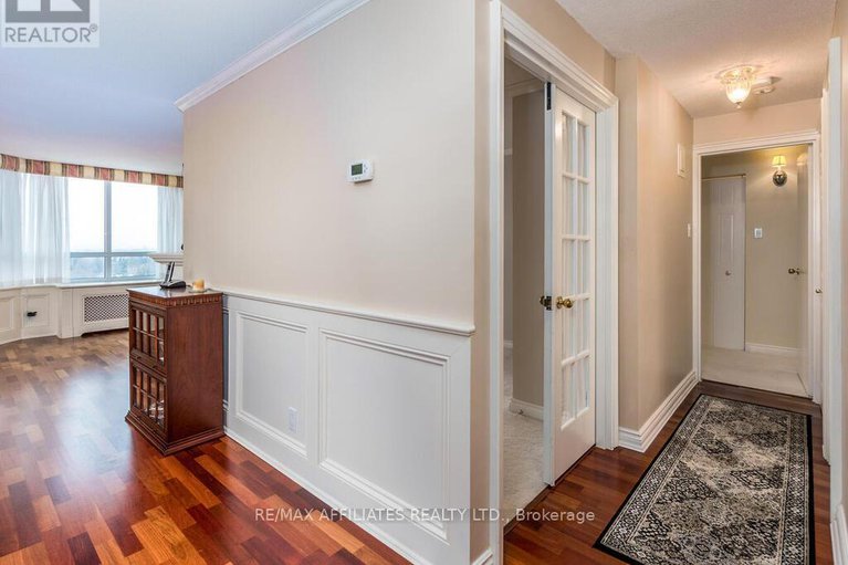 28251371/914-80-sandcastle-drive/leslie-park/ottawa/ontario/K2H9E7_5