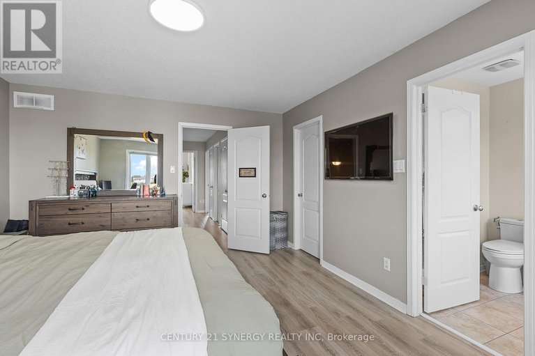 28708974/1790-plainridge-crescent/notting-hillsummerside/ottawa/ontario/K4A0M2_24