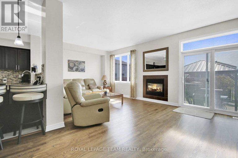 29143199/1024-northgraves-crescent/emerald-meadowstrailwest/ottawa/ontario/K2M0C8_9