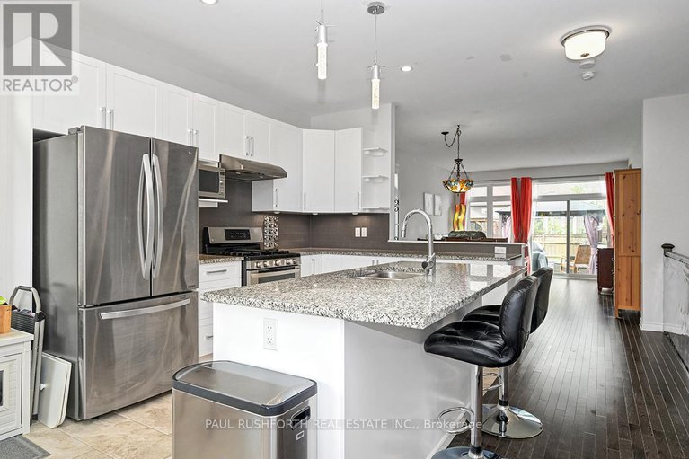 28479705/552-silverbell-crescent/blossom-parkkemp-parkfindlay-creek/ottawa/ontario/K1T0P1_11
