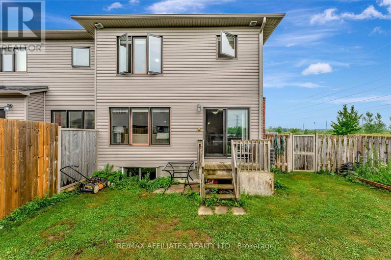 28562924/625-trigoria-crescent/avalon-west/ottawa/ontario/K4A1B1_36