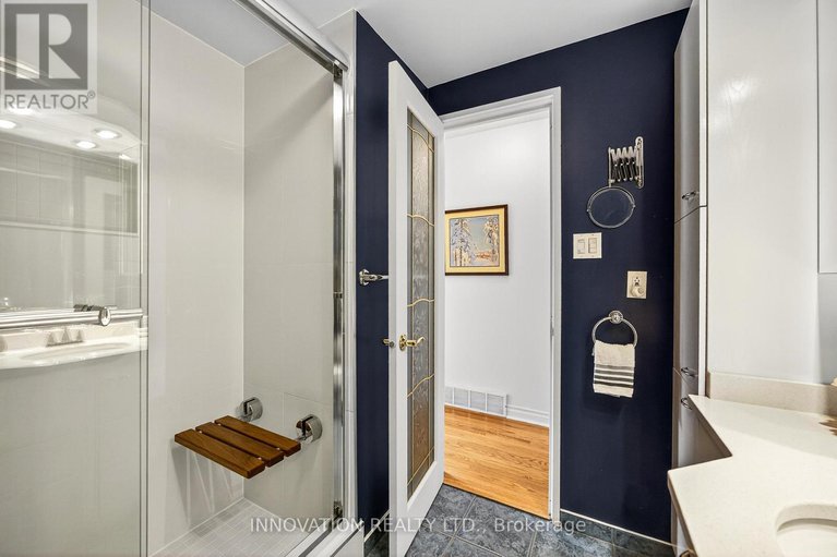 28810906/40-singal-street/glencairnhazeldean/ottawa/ontario/K2L1B9_28