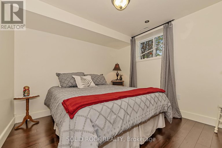 28914733/6800-dwyer-hill-road/rideau-twp-s-of-reg-rd-6-w-of-mccordick-rd/ottawa/ontario/K7A4S6_42