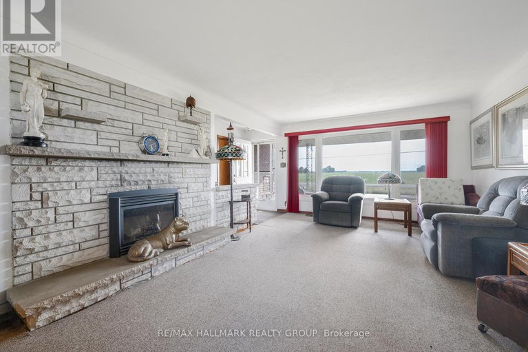 28615407/6050-old-richmond-road/south-of-fallowfield-road/ottawa/ontario/K0A2Z0_10