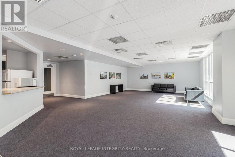 28905631/1a-150-york-street/lower-townbyward-market/ottawa/ontario/K1N1K9_20