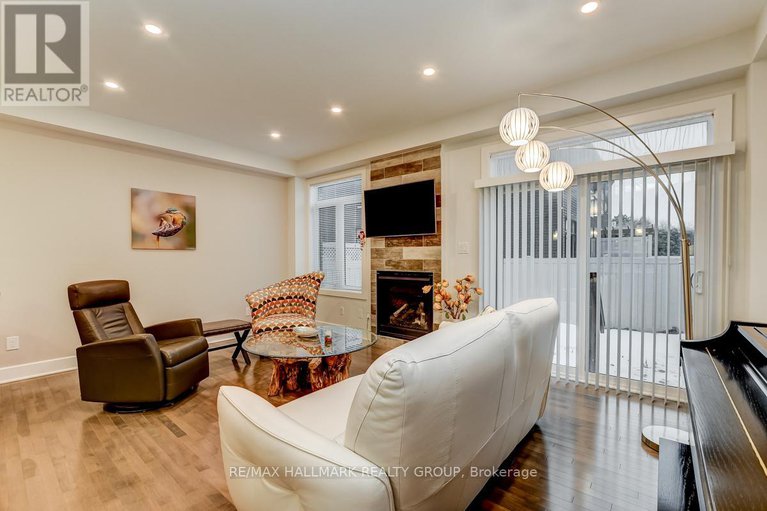 28259317/1006-shefford-road/beacon-hill-south/ottawa/ontario/K1J6X5_7