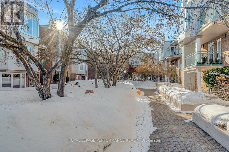 29401592/401d-1-columbus-avenue/overbrook/ottawa/ontario/K1K4L1_37