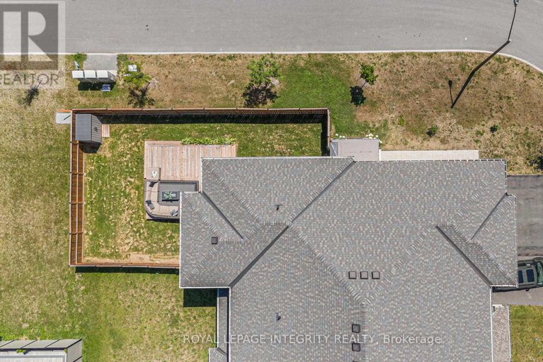28650135/1043-eider-street/riverside-southgloucester-glen/ottawa/ontario/K4M0P4_31