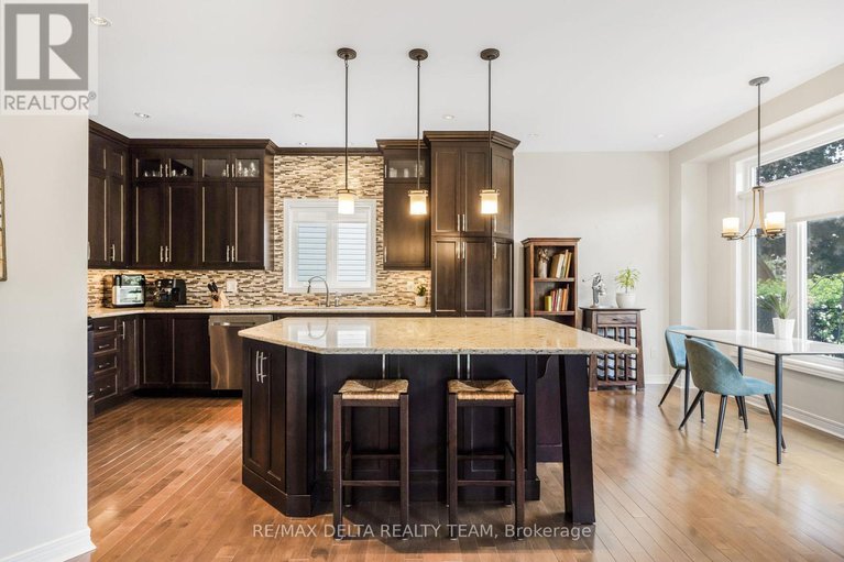 28418821/17-solace-court/carson-meadows/ottawa/ontario/K1K4T5_18