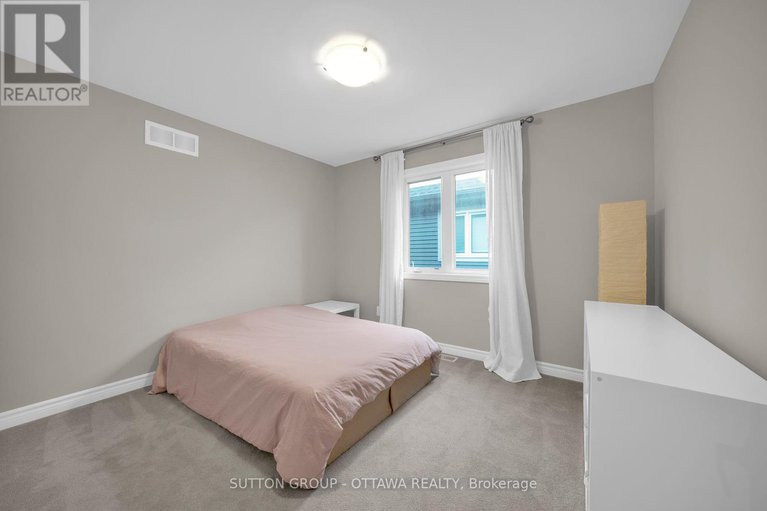 28813100/412-odessa-way/cedargrovefraserdale/ottawa/ontario/K2J5X7_30