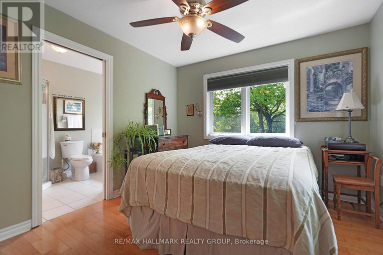 28430481/184-old-pakenham-road/fitzroy/ottawa/ontario/K0A1X0_21