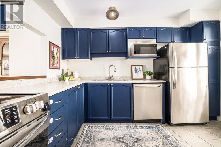 28641296/135-monterey-drive/leslie-park/ottawa/ontario/K2H7A9_12
