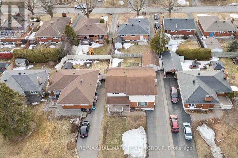 29615585/1310-ferguson-street/bel-air-heights/ottawa/ontario/K2C2K4_44