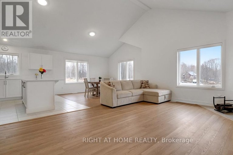 29601233/268-boyds-road/lanark-highlands-lanark-twp/lanark-highlands/ontario/K7C0C5_9