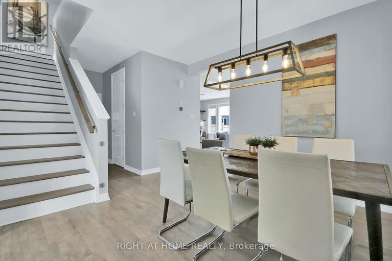 28782908/68-pelham-crescent/goulbourn-twp-from-franktown-rdsouth-to-rideau/ottawa/ontario/K0A2Z0_8