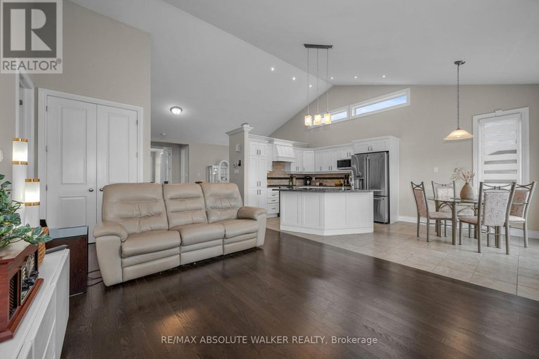 29606716/272-sterling-street/clarencerockland-twp/clarence-rockland/ontario/K4K0H9_13