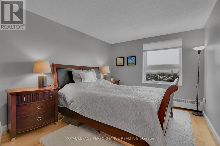 29385970/905-373-laurier-avenue-e/sandy-hill/ottawa/ontario/K1N8X6_14