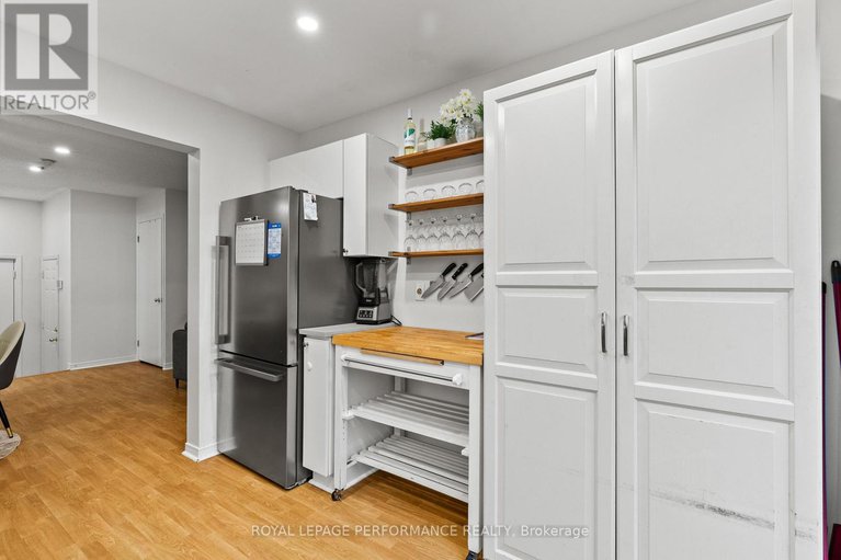 29061220/787-hancock-crescent/fallingbrookridgemount/ottawa/ontario/K4A3N1_11