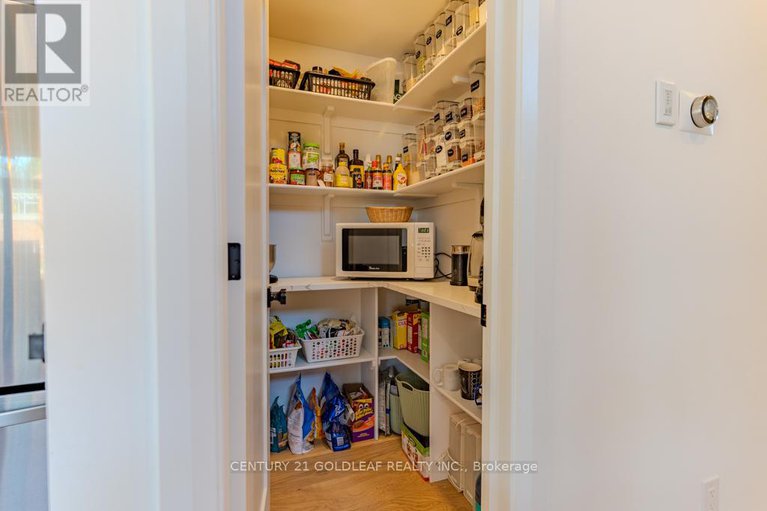 28880325/30-king-george-street/overbrook/ottawa/ontario/K1K1V8_9