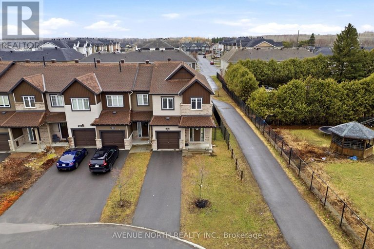 29619271/94-gardenpost-terrace/avalon-west/ottawa/ontario/K4A5H2_2