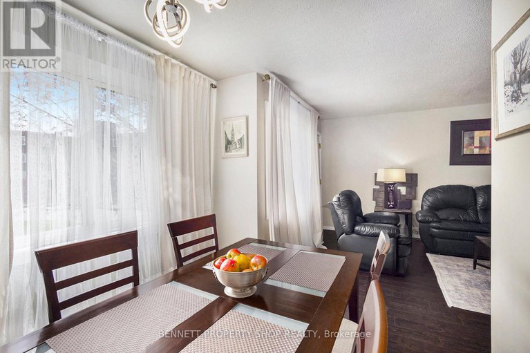 28339233/206-2041-arrowsmith-drive/beacon-hill-south/ottawa/ontario/K1J7V7_11