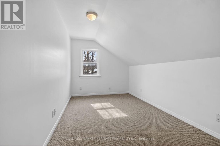 29461153/86-brae-street/almonte/mississippi-mills/ontario/K0A1A0_17